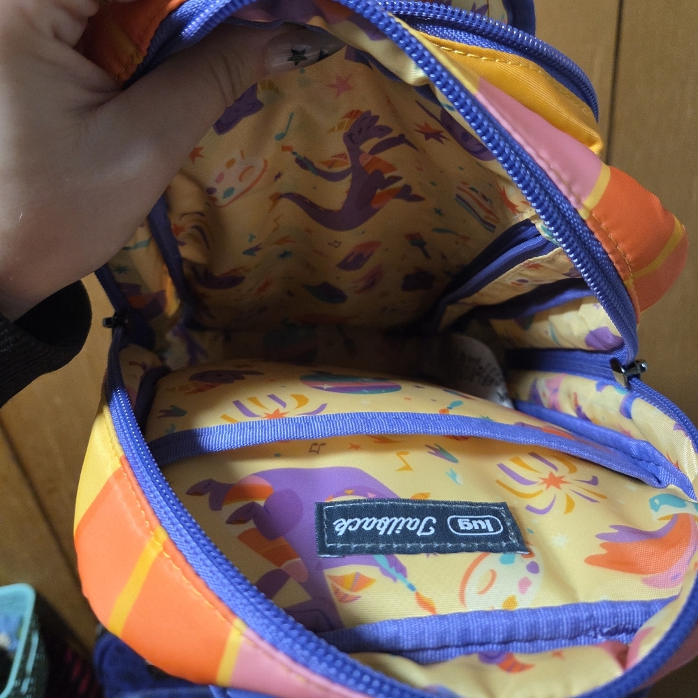 Disney parks tailback Lug bag - figment festival of the arts 2025 - Picture 2 of 4